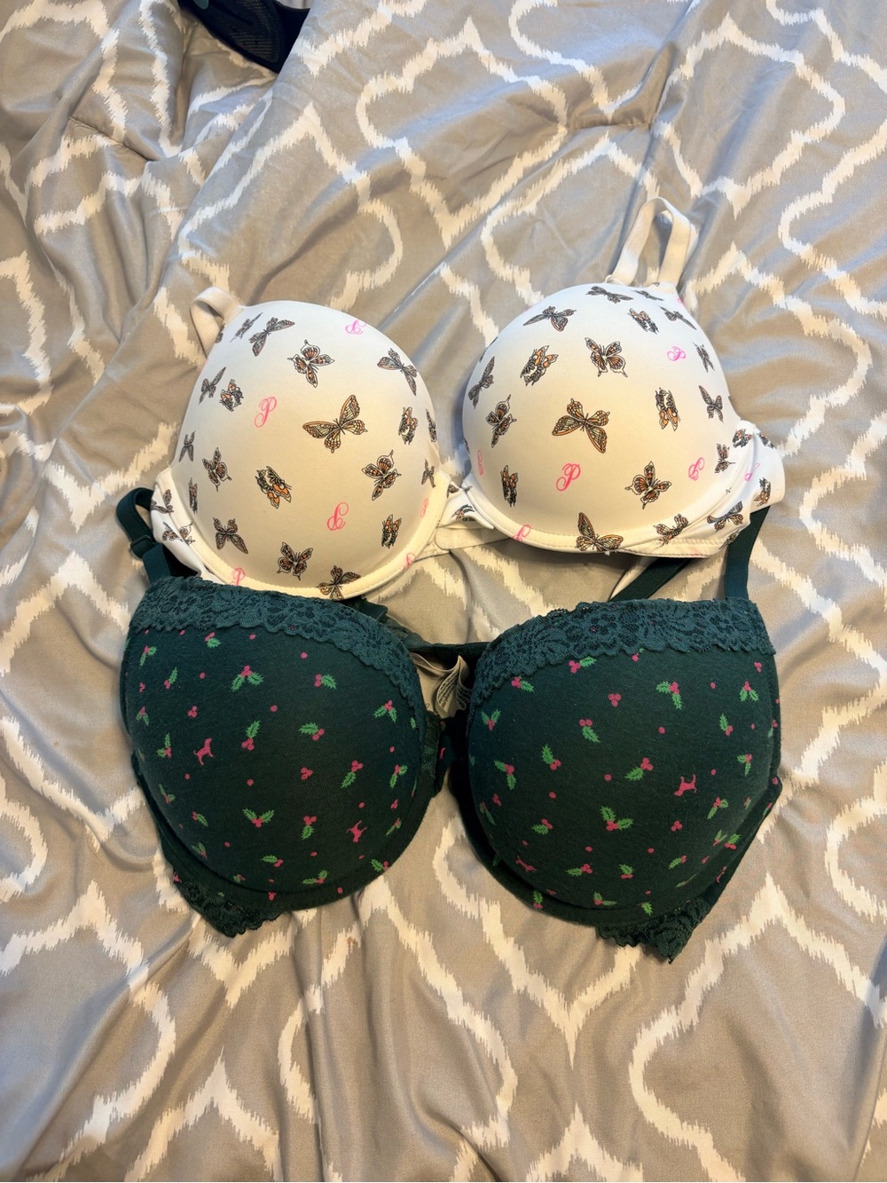 Set of Two Victoria Secret(PINK) bras